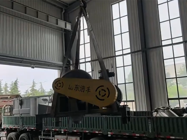 噸袋拆包、管鏈輸送機(jī)、超微粉碎機(jī)系統(tǒng)發(fā)貨！
